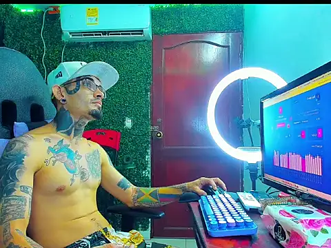 Boy_tatto77 现场XXX聊天
