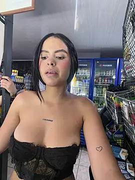 kitty_rousse01 Obrolan Langsung XXX