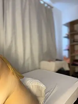 naughty__angel XXX чат на живо
