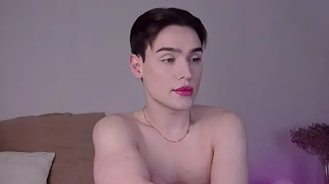 RobbyCharming's Live XXX Chat