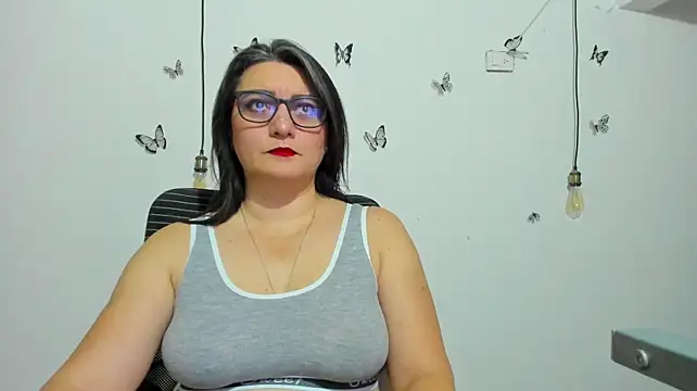 Chatroom XXX en direct de Amie_Adams82_