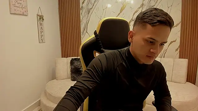 sexy_andres01 网络视讯表演