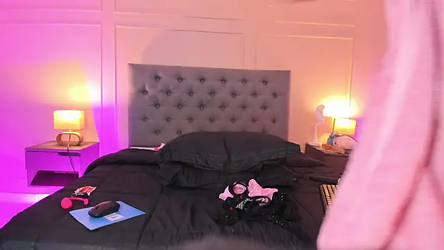 ALICESANDOVALn Live XXX chat