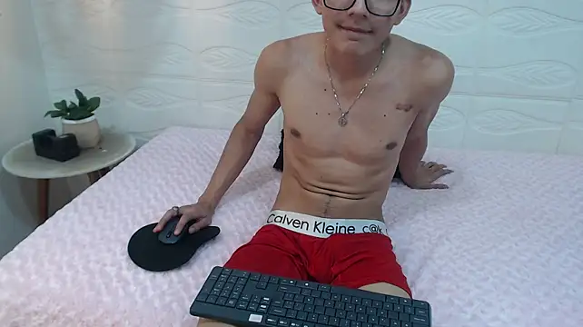 Онлайн чат XXX tim_cooper