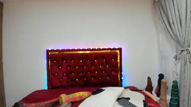 charlloteevans_X Live XXX-Chat