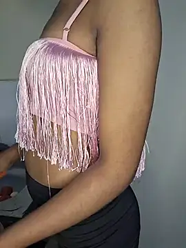 Chat XXX ao vivo de ScentingToluene
