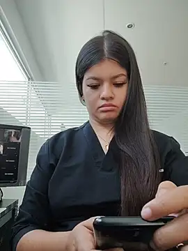 Arimonroee's Live XXX Chat