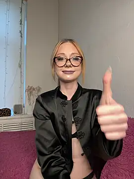 evvsai's Live XXX Chat