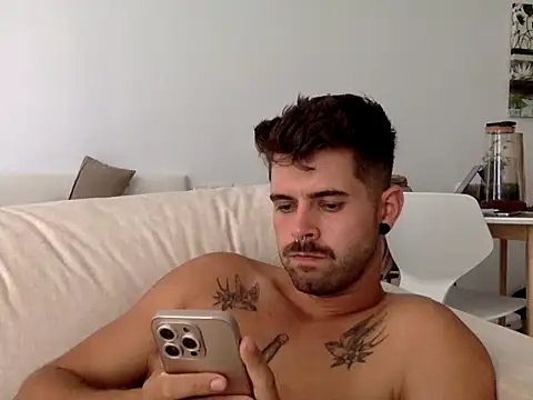 XXX chat uživo modela Benistripp
