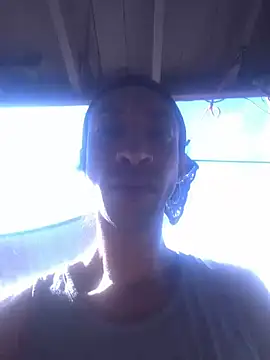 johnny_sutra live XXX chat