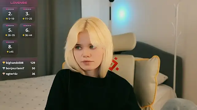 mood_berry_'s Live XXX Chat