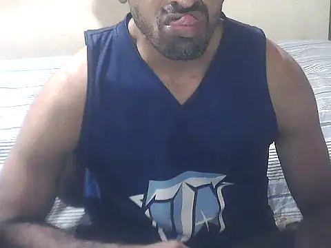 ROCKY_USA_18's Webcam Show