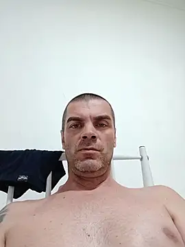 SIRMASTERDOMINATORXXL: διαδικτυακό σόου στην κάμερα