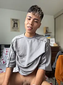 MaxiWildd's Live XXX Chat