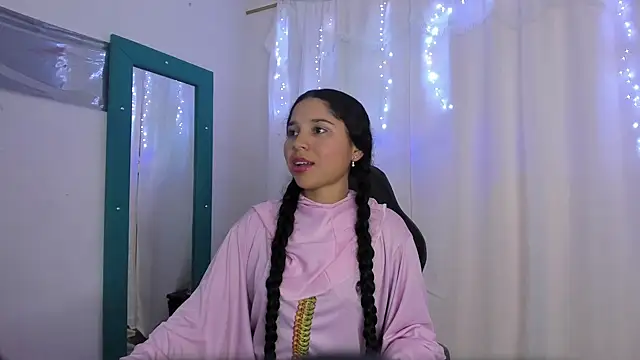 Milly-Way XXX чат на живо