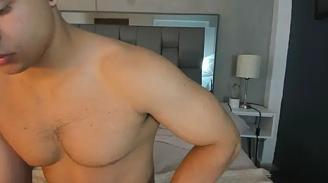 Charlie___Musk 即時 XXX 聊天