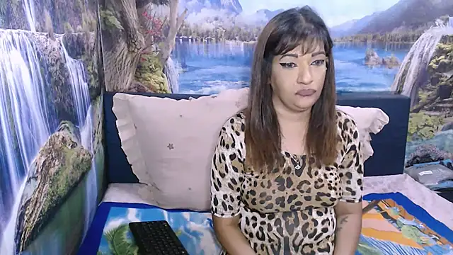 indianaqua's Live XXX Chat