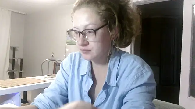 Онлайн чат XXX Alice_newhome