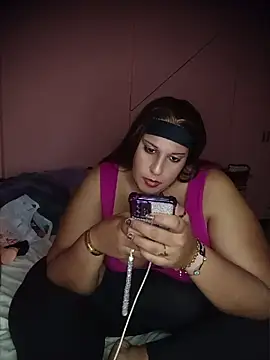 Strongshemail's Live XXX Chat