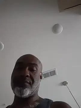 sinnernoir Adlı Modelin Canlı XXX Sohbeti