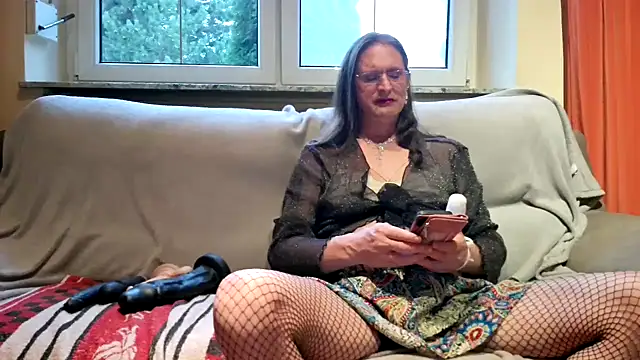 Cleohot1977 Chat XXX live