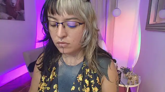 lena_w_ Chat XXX live