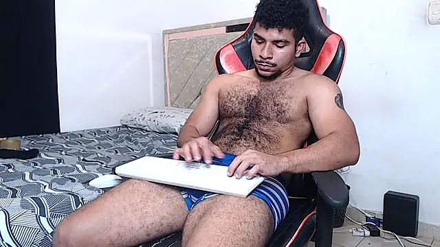 Javier_Hot27_: απευθείας συνομιλία ΧΧΧ