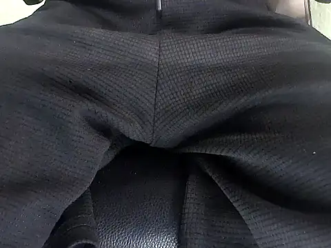 Precumking1 Chat XXX in diretta