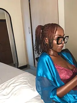 Kaylee_eee Chat XXX in diretta