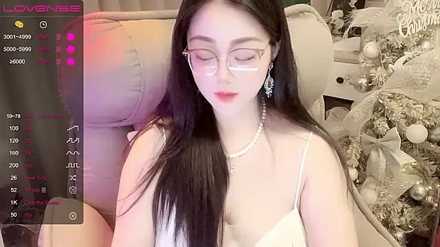 Monica-666888- 即時 XXX 聊天