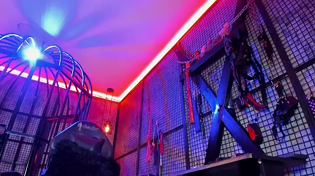 Czat XXX na żywo – NAILAHARD