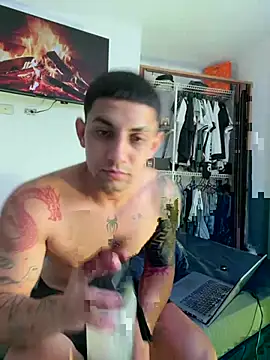 GabrielX77_'s Live XXX Chat