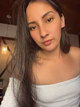 SaraSeduce7's Live XXX Chat
