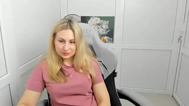 Živý XXX chat MissLunariaa
