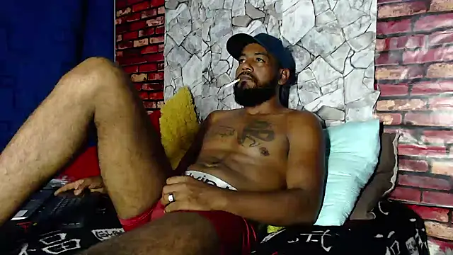 BladeFoxxx1 Adlı Modelin Canlı XXX Sohbeti