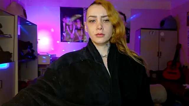 VioletFox26's Live XXX Chat