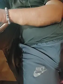 دردشة KOLKATA_CALLBOY_MASTER الجنسية المباشرة