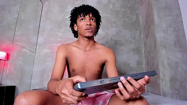 Raymond_steel's Live XXX Chat