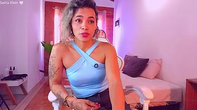 SashaKlein 라이브 XXX 채팅