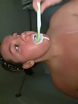 CreamVixen Live XXX-Chat