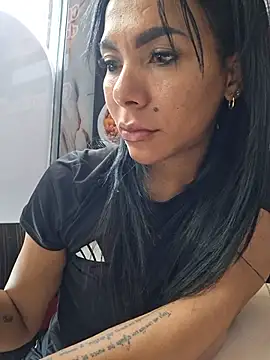 Doll_Loren XXX чат на живо