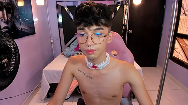 Živý XXX chat LiamHeatx