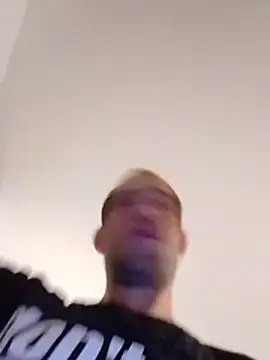 Codymc89 Live XXX-Chat