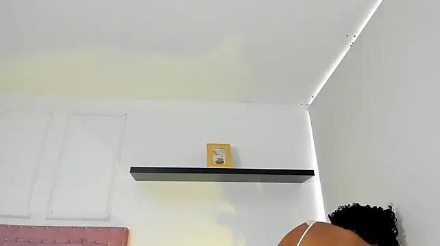 צ'אט XXX בשידור חי של veronica_em1