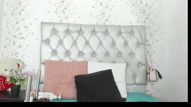 brenda_sofia69 现场XXX聊天