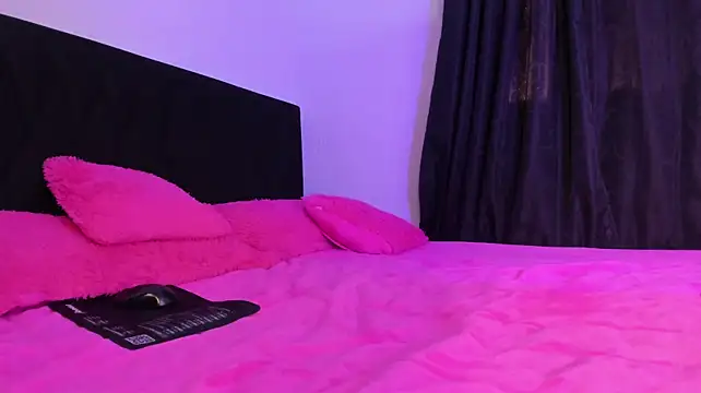 Chat XXX en directo de _shantal_smith