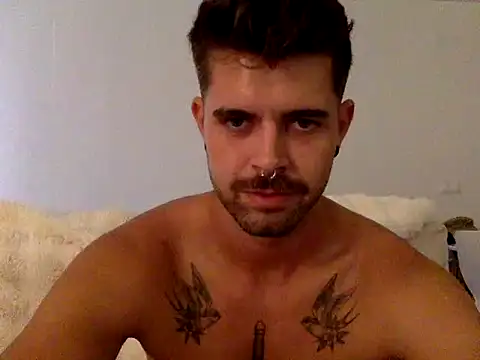 Benistripp Live XXX-Chat