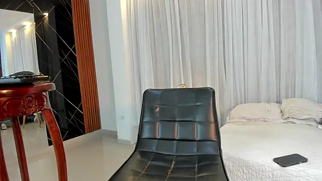 دردشة Vicky_Hottman الجنسية المباشرة