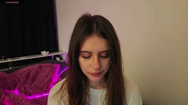 evvaavve Chat XXX live