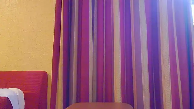 Chatroom XXX en direct de Latinopervs